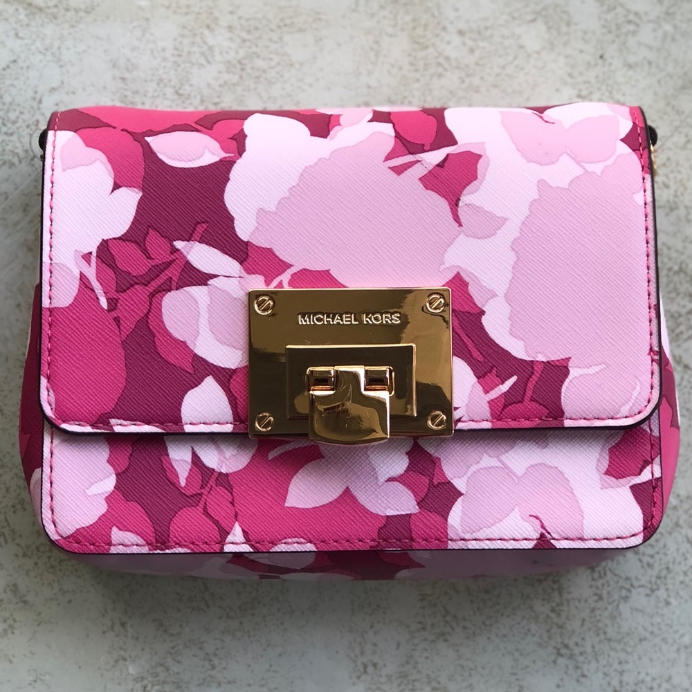 Michael Kors Tina Small Clutch Granita Pin…